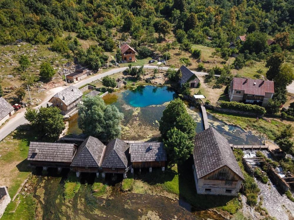 Kuca Trota - Sauna, Hot Tub Otočac Buitenkant foto