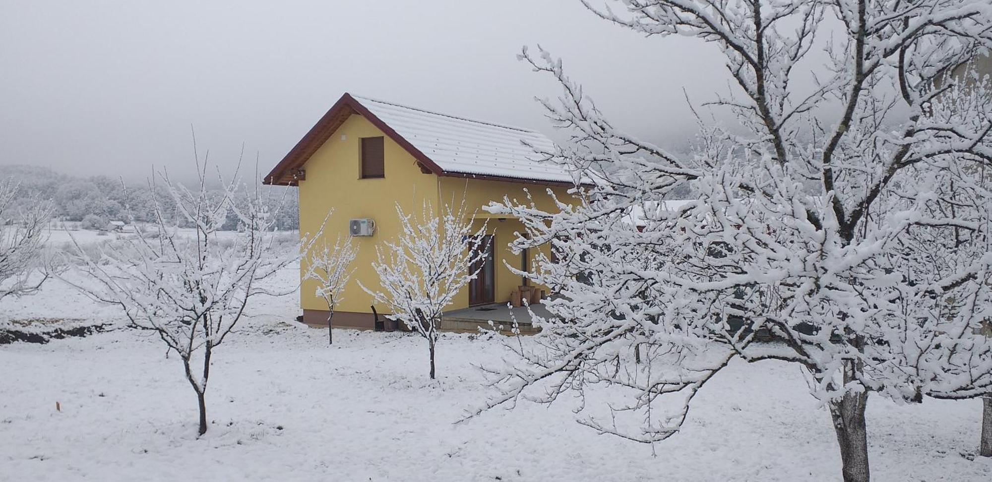 Kuca Trota - Sauna, Hot Tub Otočac Buitenkant foto